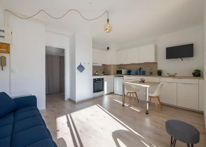 Apartman L'oceane - Joli Avec Balcon A *
